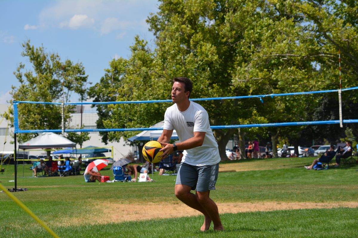 OVCU grass volleyball action
